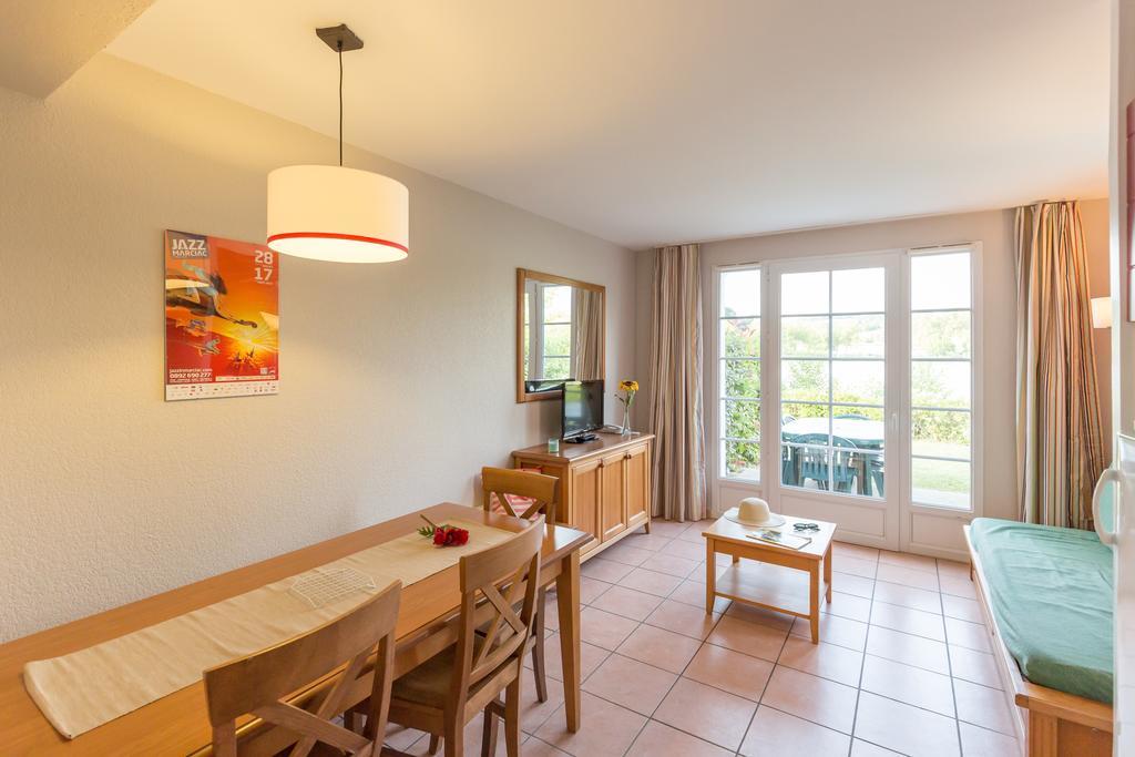 Residence Pierre & Vacances Le Hameau Du Lac Marciac Buitenkant foto