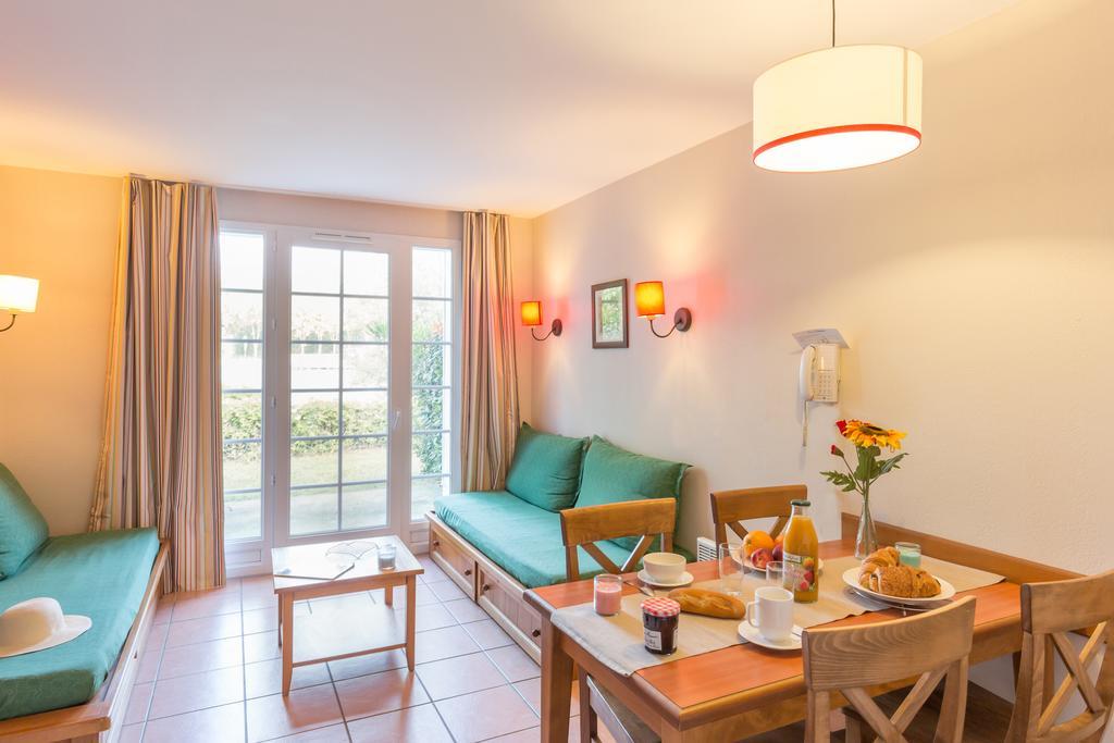 Residence Pierre & Vacances Le Hameau Du Lac Marciac Buitenkant foto