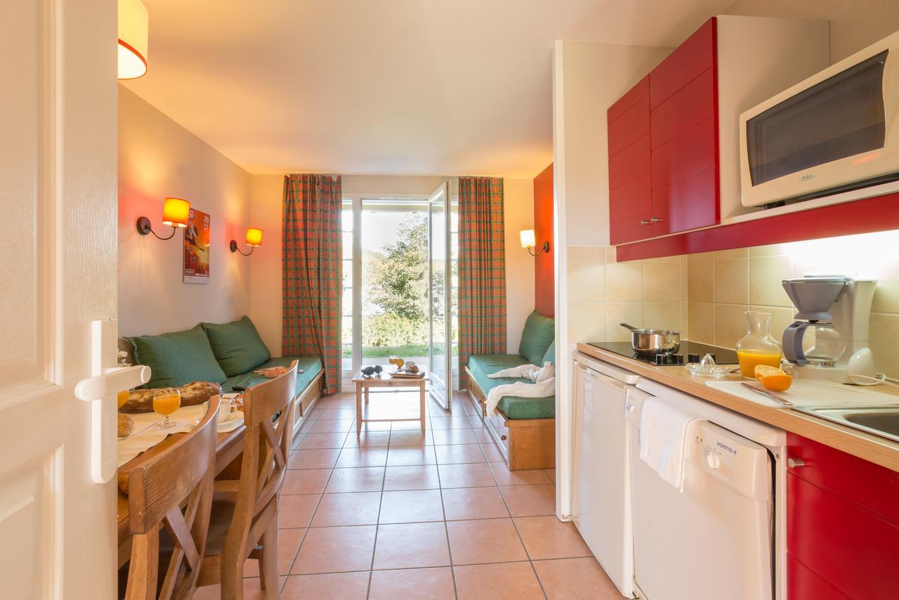 Residence Pierre & Vacances Le Hameau Du Lac Marciac Buitenkant foto